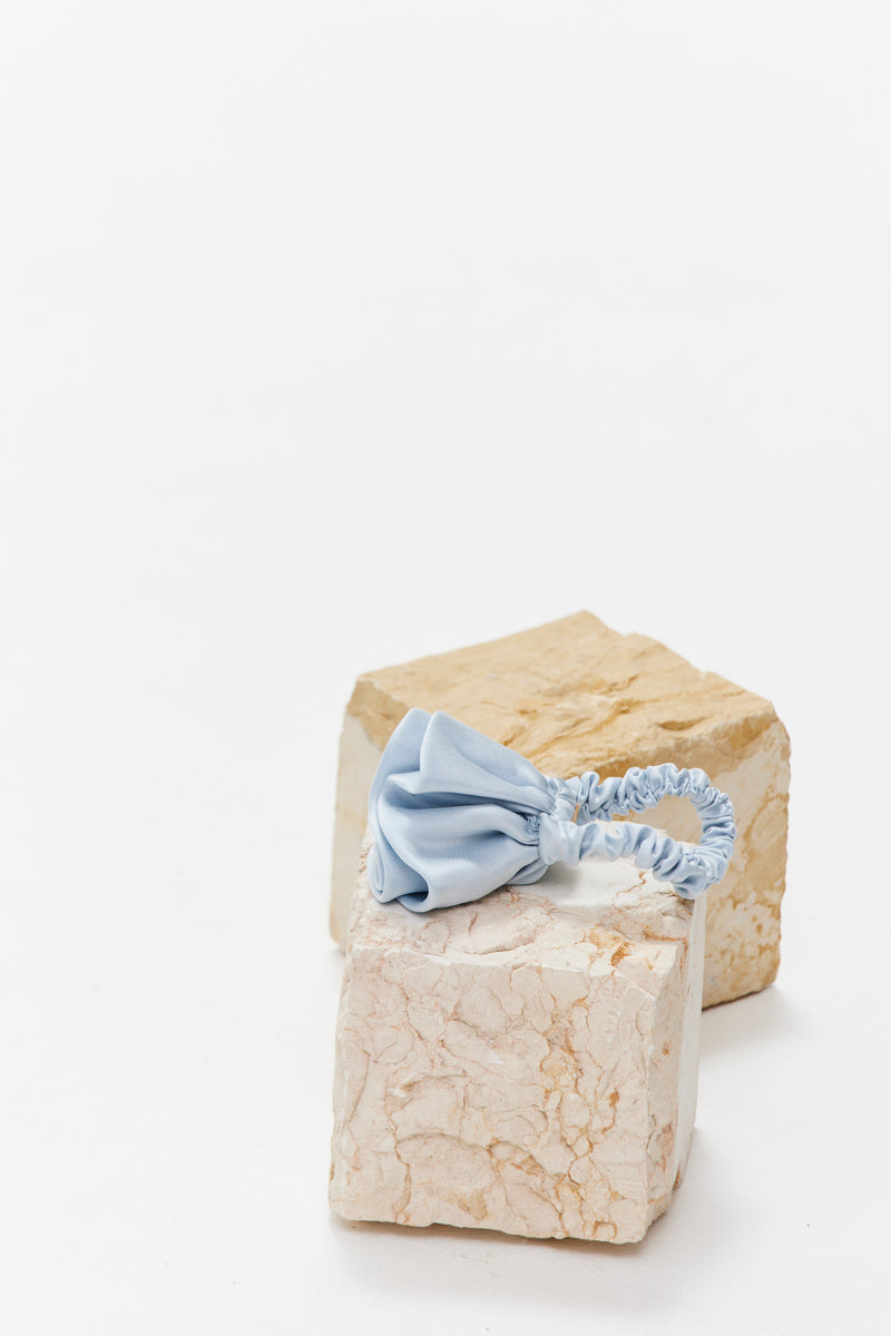 Silk rose Scrunchy - Light Blue